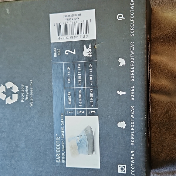 NWT Sorel Caribootie size 2 - Picture 8 of 8